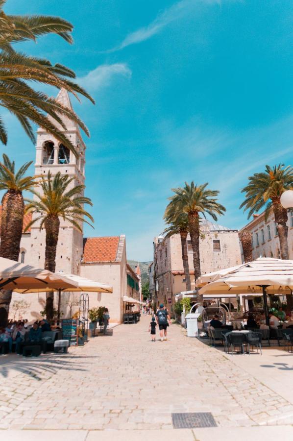 Apartments Filipo Trogir Exteriör bild