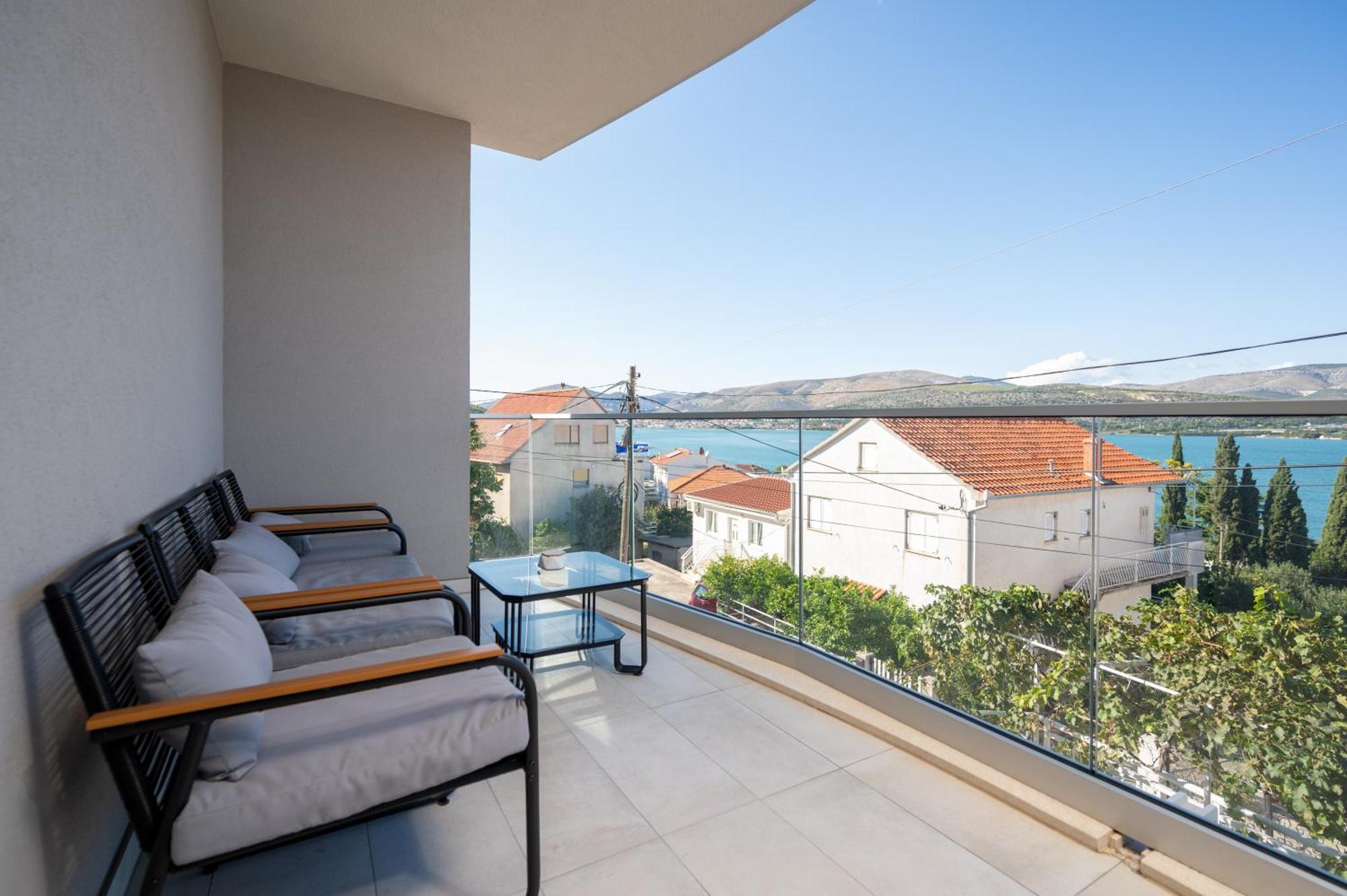 Apartments Filipo Trogir Exteriör bild